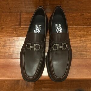 Salvatore Ferragamo Men’s Dark Brown Leather Loafers NWOT